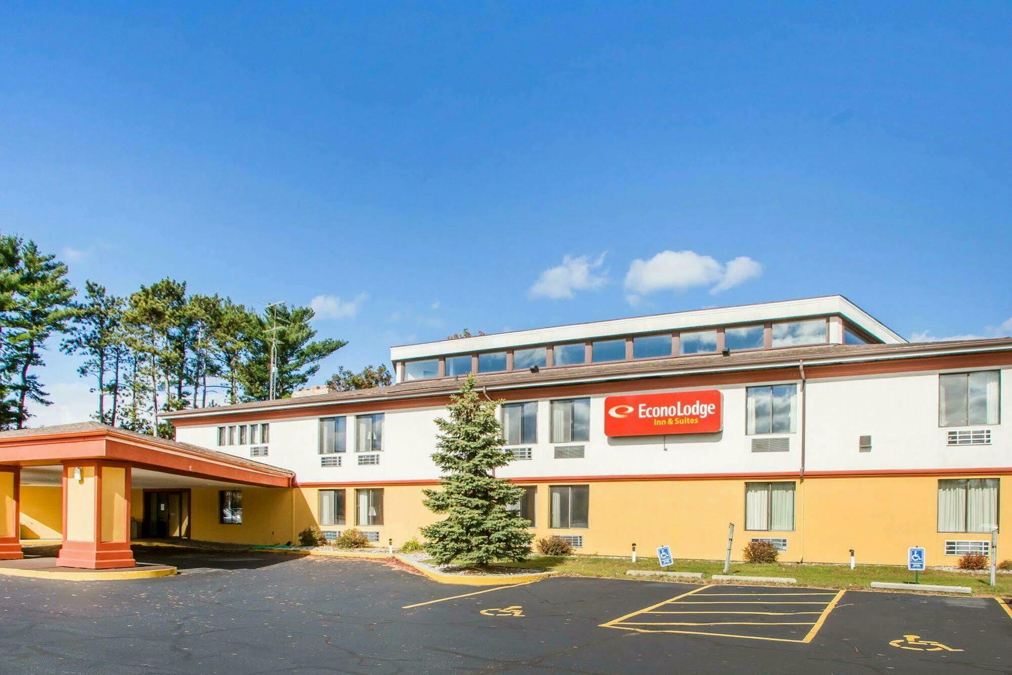 Econo Lodge Inn & Suites Stevens Point Exterior foto